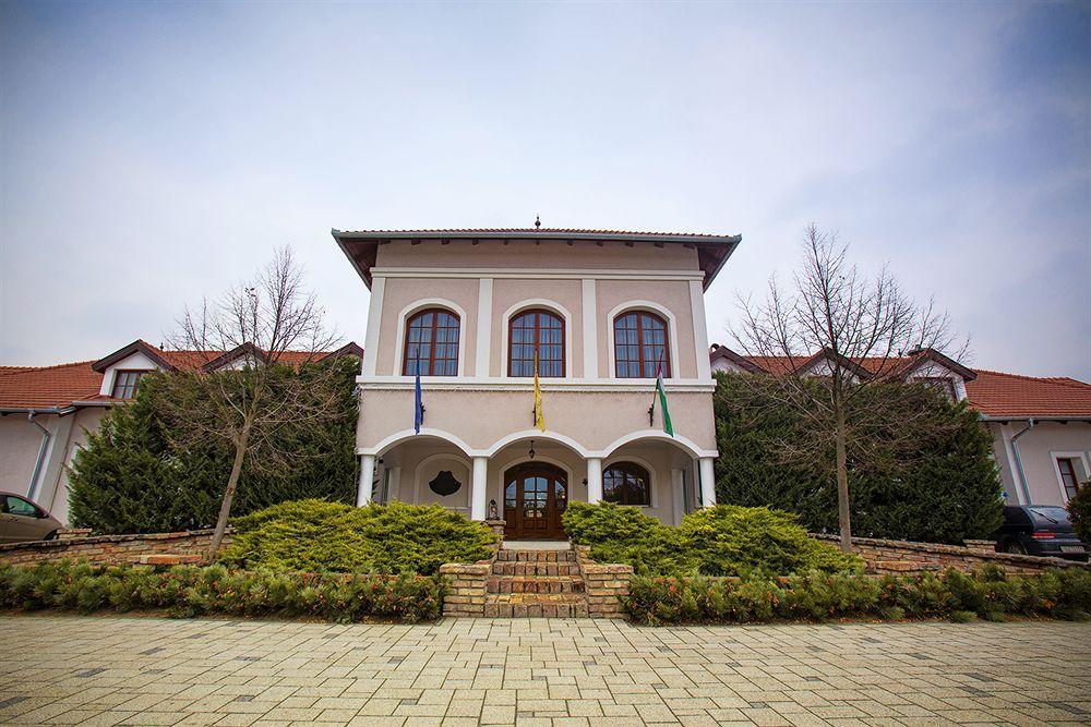 Bodrogi Kuria Wellness Hotel Инарч Экстерьер фото